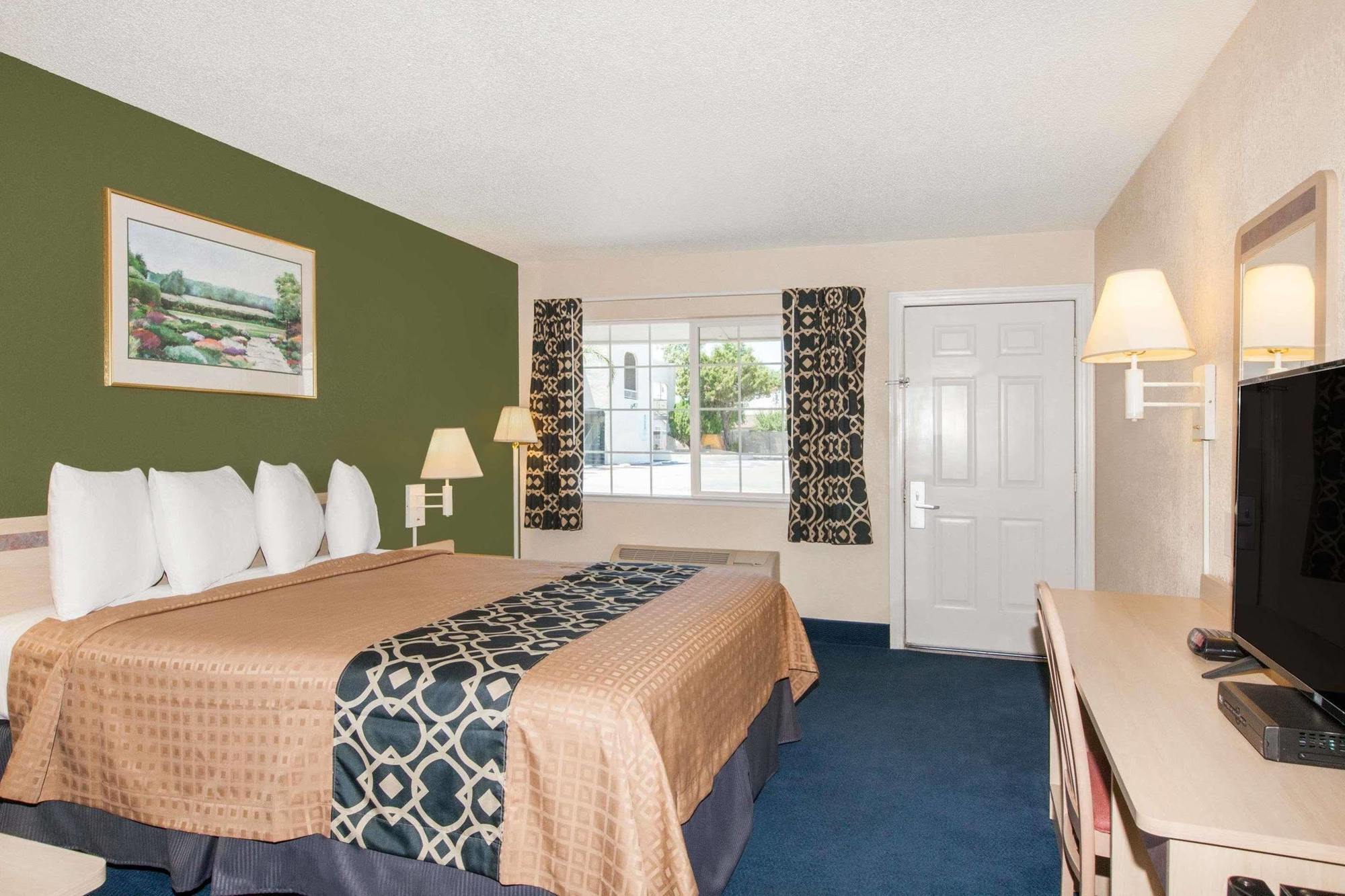 Travelodge By Wyndham Los Banos Ca Eksteriør bilde