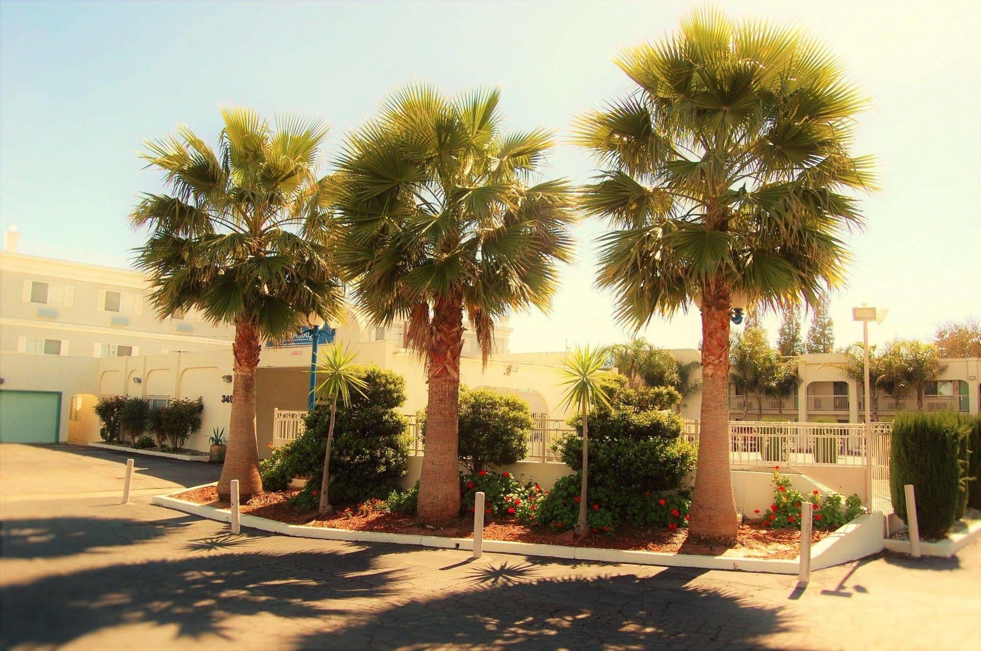 Travelodge By Wyndham Los Banos Ca Eksteriør bilde